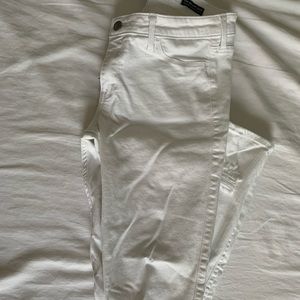 White long Hollinger jeans